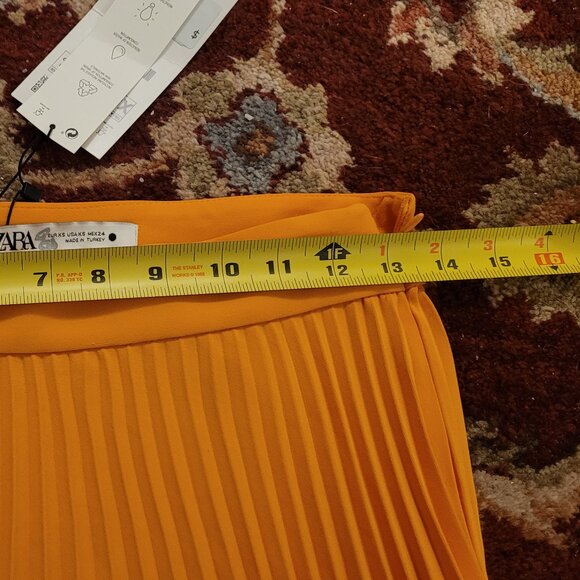 ✨NWT✨ZARA Beautiful Pleated Midi Skirt - Picture 6 of 7